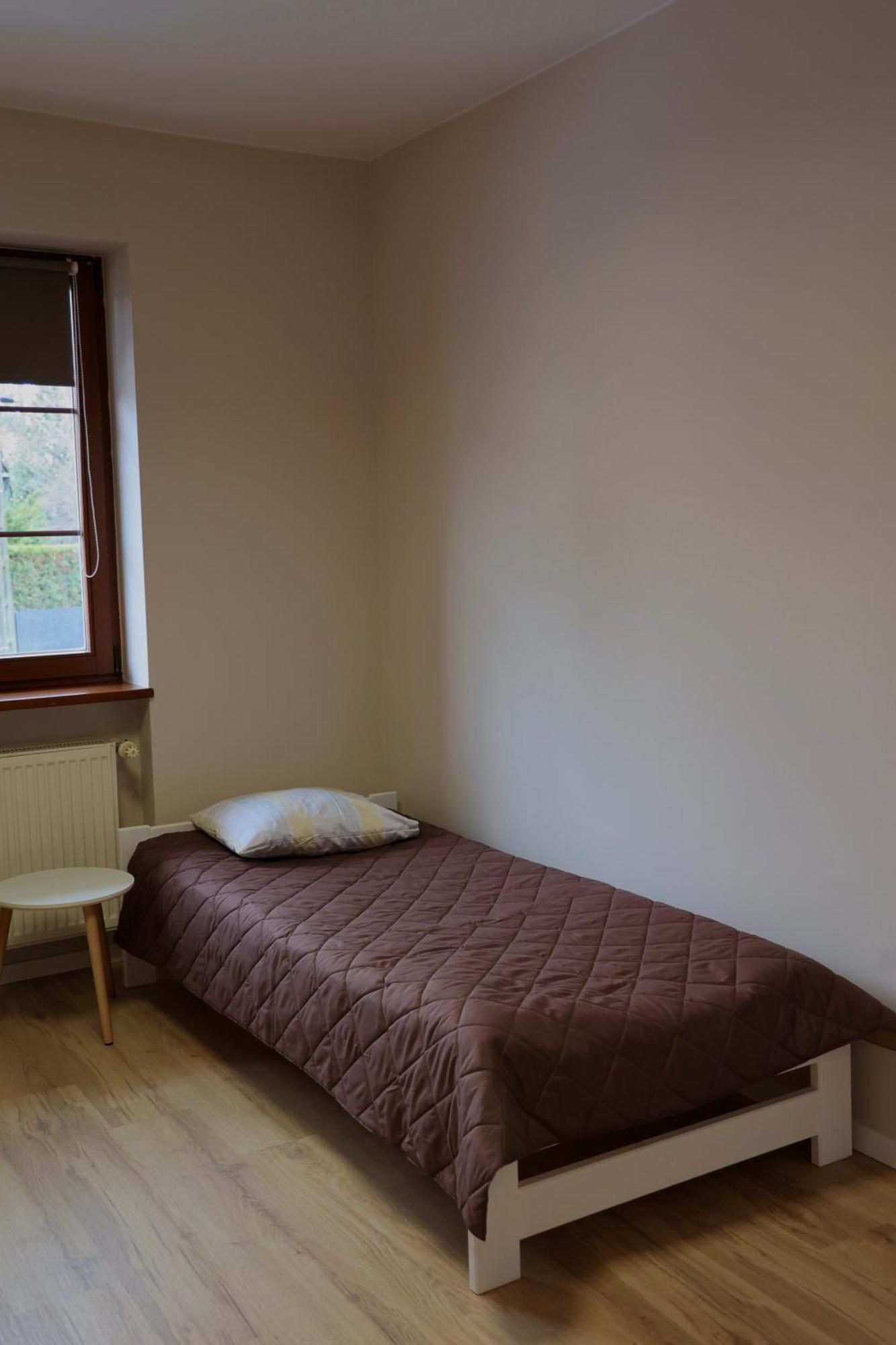 Hostel Krasnowolska Airport