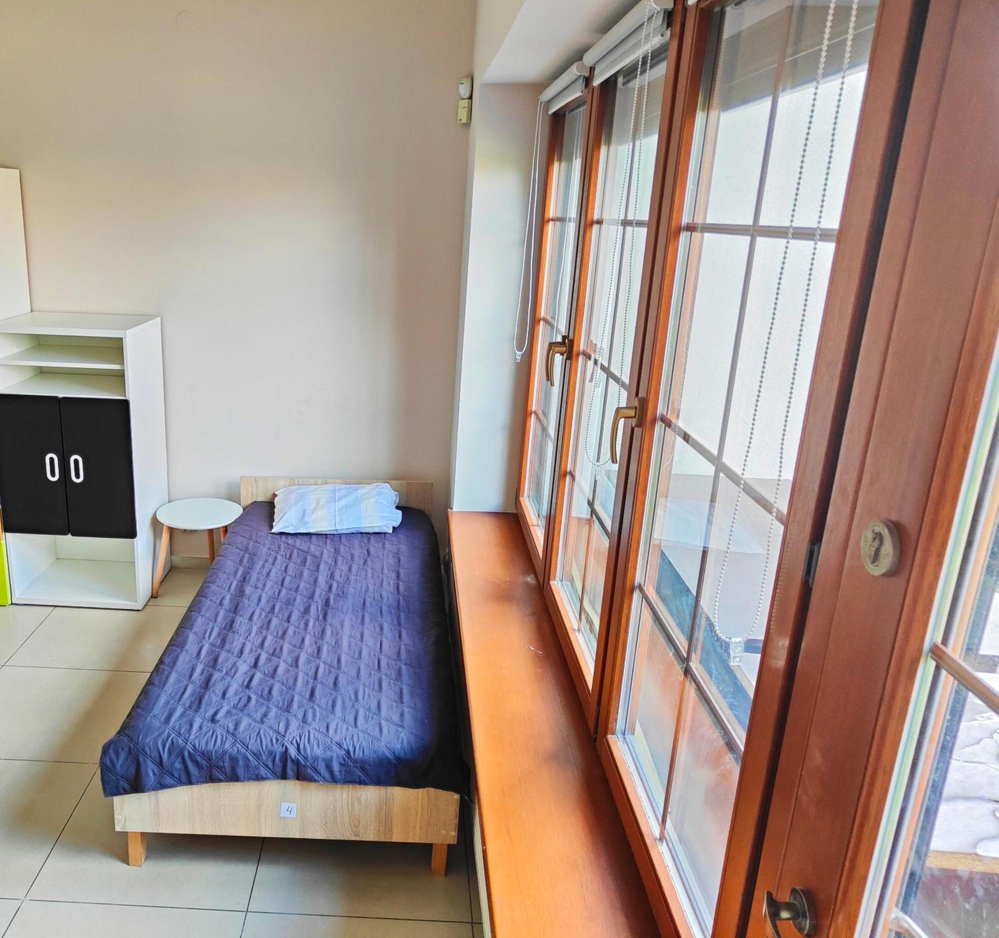 Krasnowolska Airport Hostel Varšava